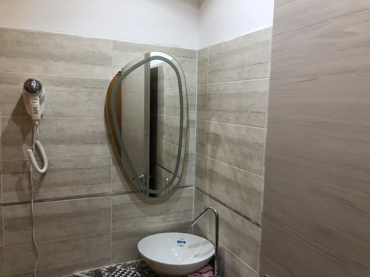 Montepulciano 11 Apartment Милан Италия